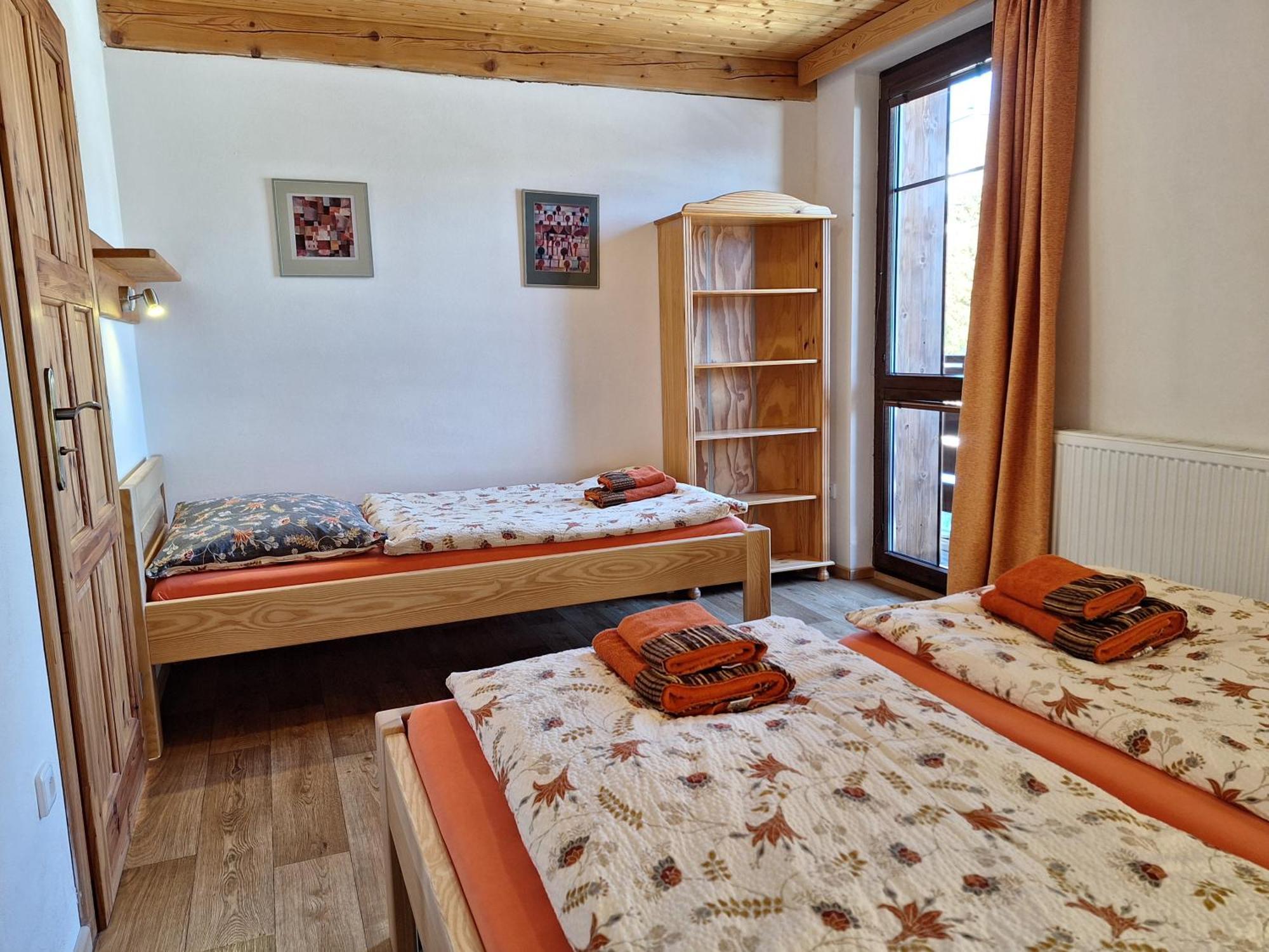 Apartmany Ester 로끼뜨니쩨나드이제로우 외부 사진