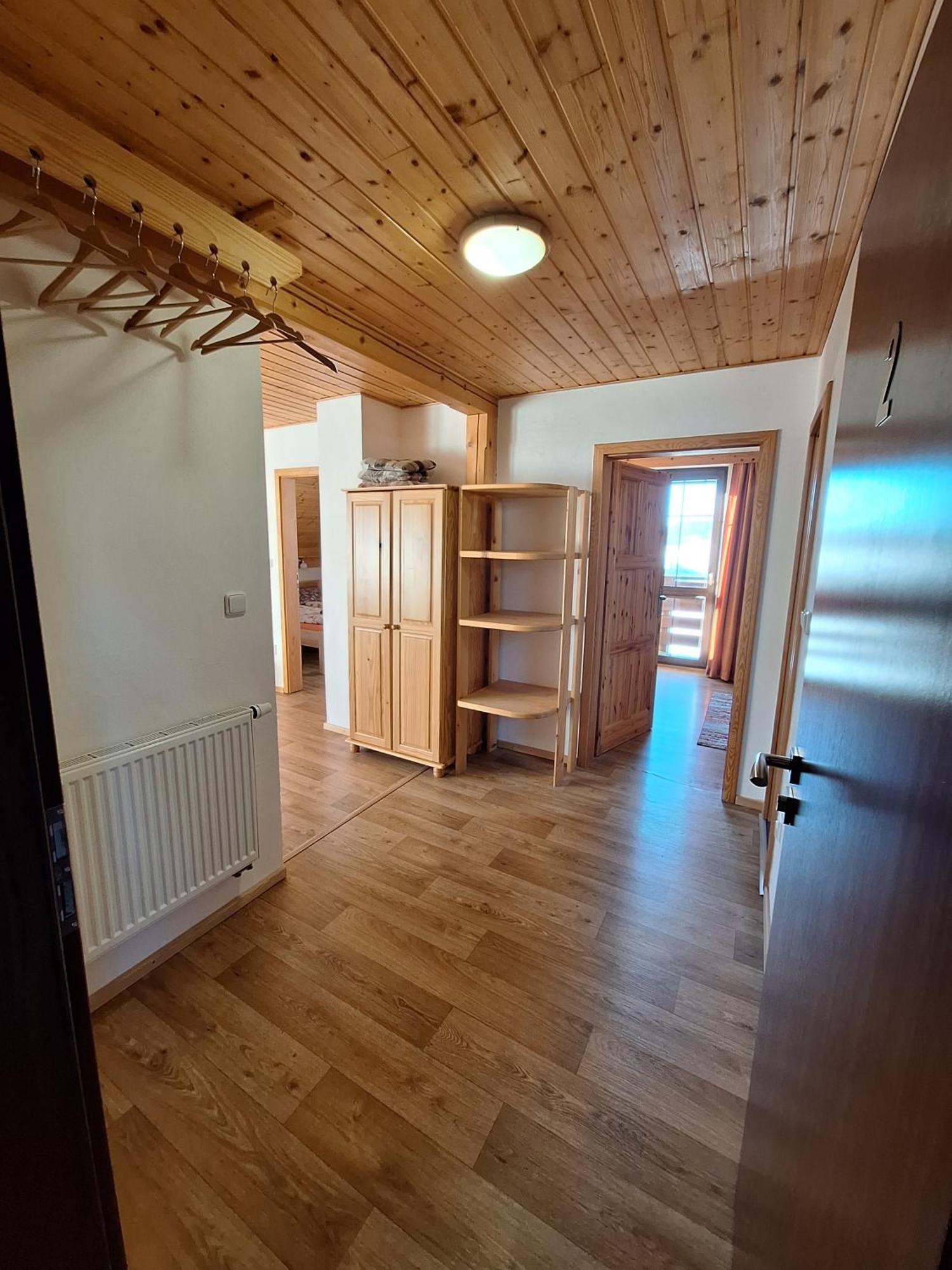 Apartmany Ester 로끼뜨니쩨나드이제로우 외부 사진
